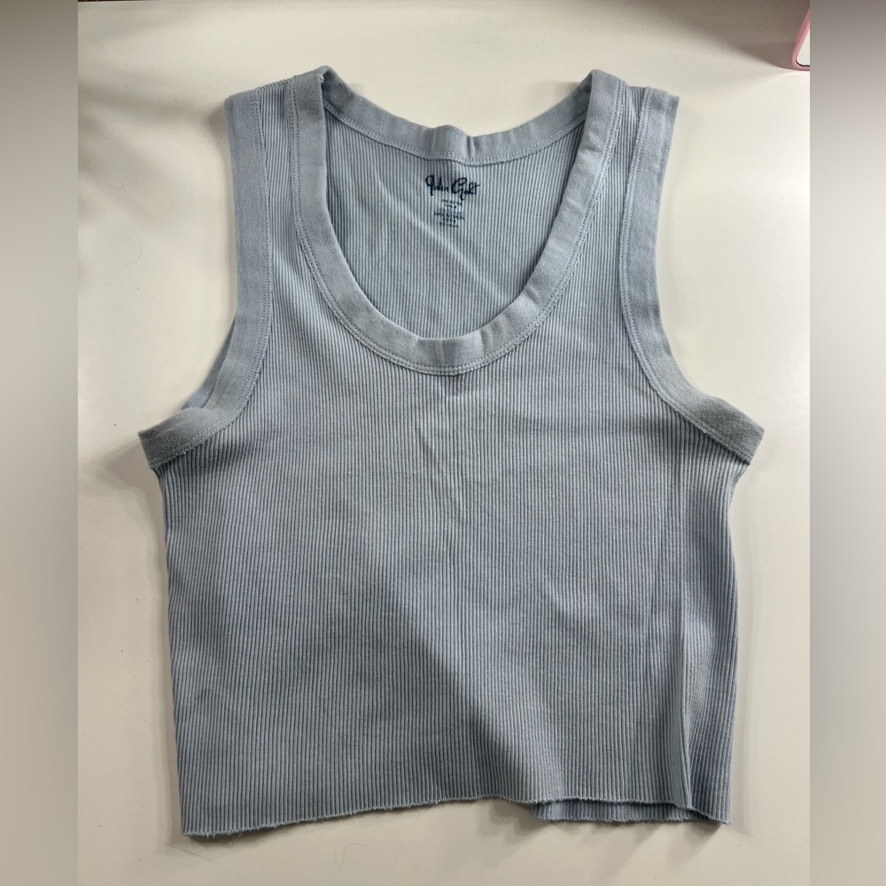 Connor top